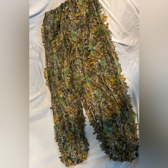 Camo matching pants and hoodie/ gilly suit - Picture 2 of 2